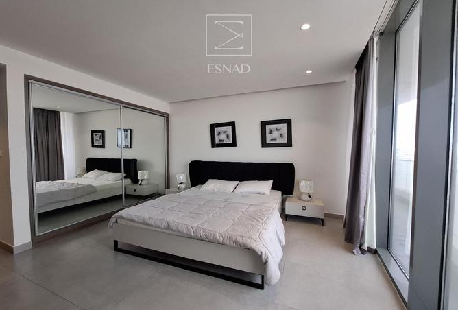 968743 - Property Image 2