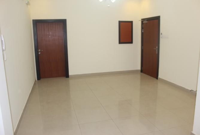 963565 - Property Main Image