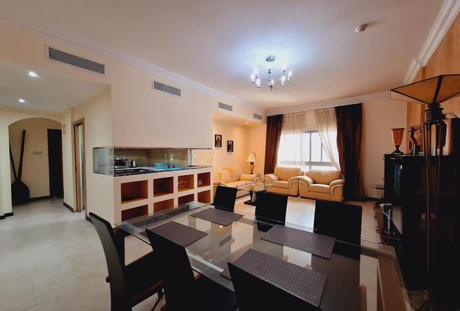 958426 - Property Image 2