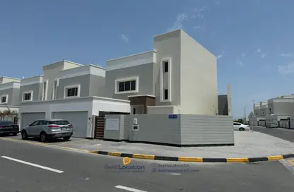 Villa - 3 Bedrooms - 5 Bathrooms for sale in Deerat Al Oyoun - Diyar Al Muharraq - Muharraq Governorate