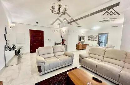 Apartment - 2 Bedrooms - 2 Bathrooms for sale in Seef - Capital Governorate