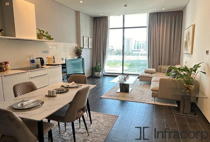 989198 - Property Image 3