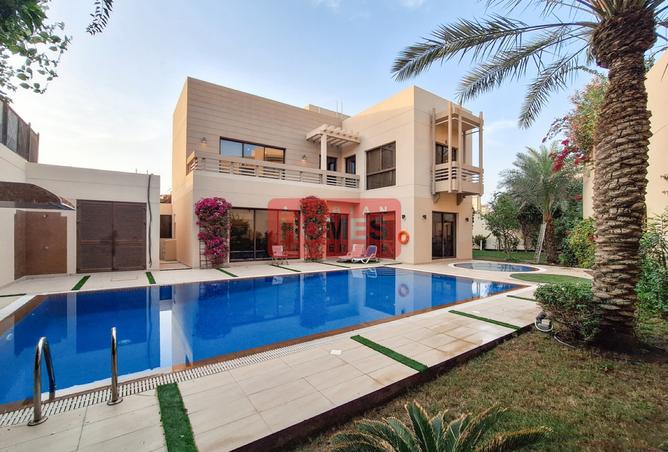 934075 - Property Image 2