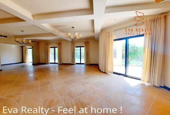 952685 - Property Image 3
