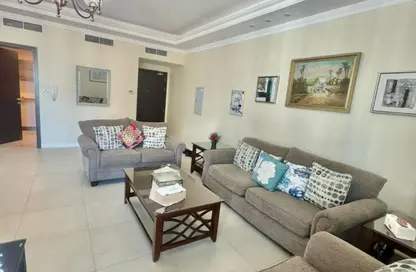 Apartment - 2 Bedrooms - 2 Bathrooms for rent in Al Juffair - Capital Governorate