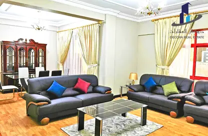 Apartment - 2 Bedrooms - 3 Bathrooms for rent in Exhibition Road - Hoora - Capital Governorate