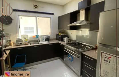 Apartment - 3 Bedrooms - 4 Bathrooms for sale in Shakhura - Northern Governorate