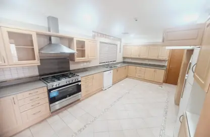 Apartment - 4 Bedrooms - 5 Bathrooms for rent in Um Al Hasam - Manama - Capital Governorate