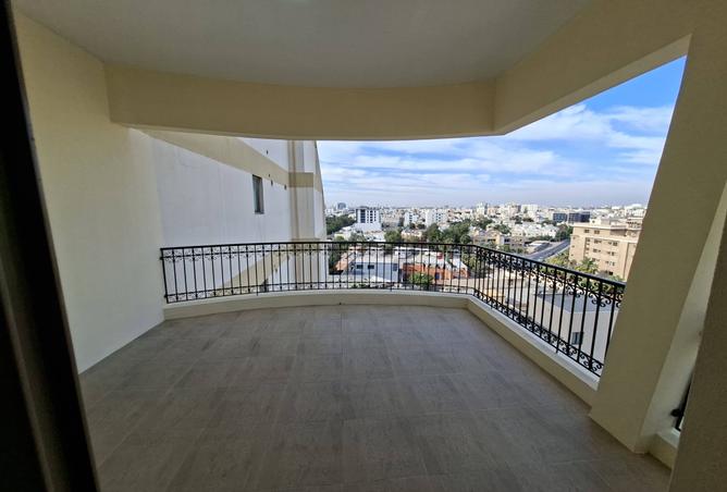 992247 - Property Image 2