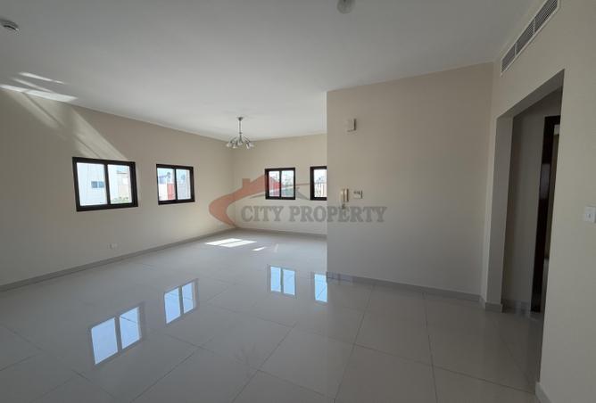 974192 - Property Main Image