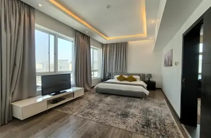 Apartment - 2 Bedrooms - 2 Bathrooms for rent in Janabiya - Northern Governorate