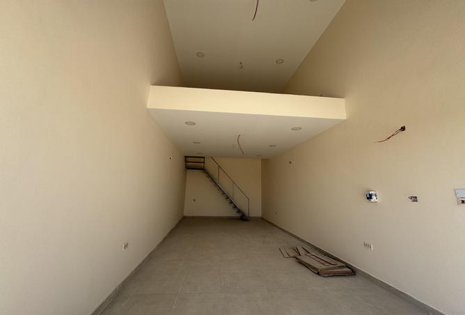 947063 - Property Image 3