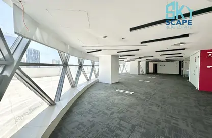 مكتب - استوديو - 2 حمامات للايجار في السيف - محافظة العاصمة