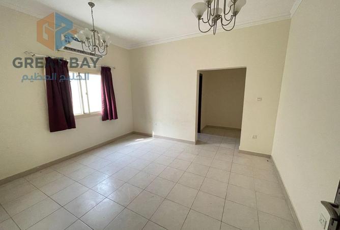 981545 - Property Image 2