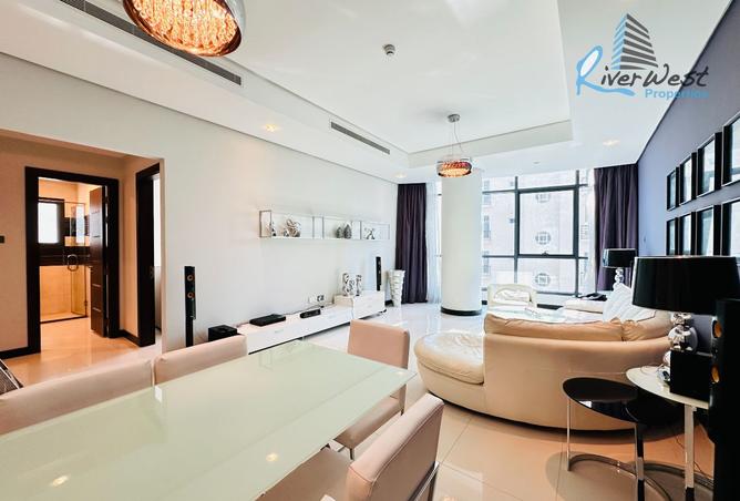 989619 - Property Image 3