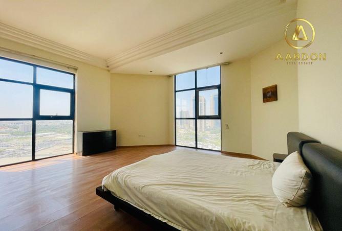951482 - Property Image 3