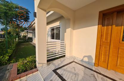Villa - 3 Bedrooms - 4 Bathrooms for rent in Al Burhama - Manama - Capital Governorate