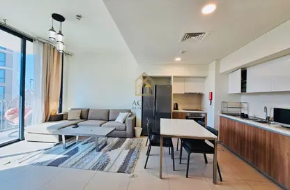 Apartment - 2 Bedrooms - 2 Bathrooms for rent in Marassi Boulevard - Diyar Al Muharraq - Muharraq Governorate