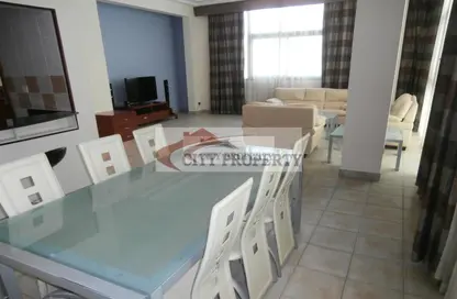 Apartment - 2 Bedrooms - 3 Bathrooms for rent in Al Juffair - Capital Governorate