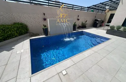 Villa - 6 Bedrooms - 7 Bathrooms for sale in Dareena - Dilmunia Island - Muharraq Governorate