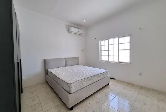 986345 - Property Image 2