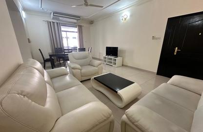 Apartment - 2 Bedrooms - 2 Bathrooms for rent in Al Juffair - Capital Governorate