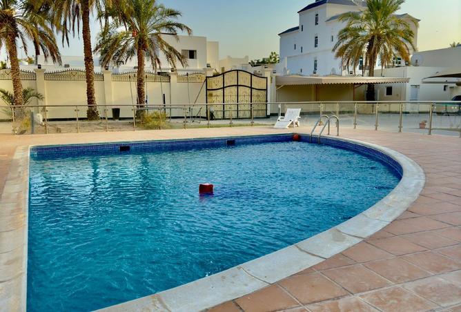 964199 - Property Image 2