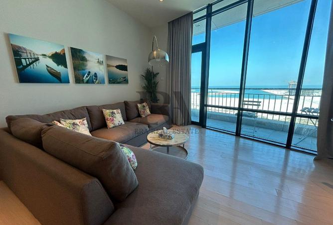 987274 - Property Image 2