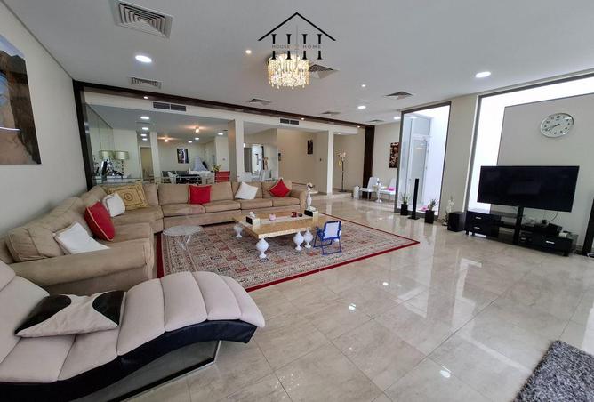 976424 - Property Image 2