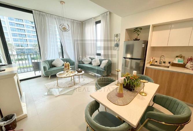 979850 - Property Image 2