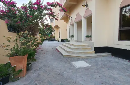 Terrace image for: Villa - 4 Bedrooms - 6 Bathrooms for rent in Busaiteen - Muharraq Governorate, Image 1
