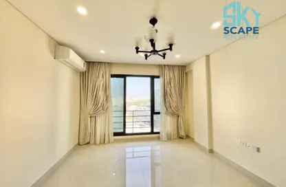 Apartment - 2 Bedrooms - 2 Bathrooms for rent in Al Burhama - Manama - Capital Governorate
