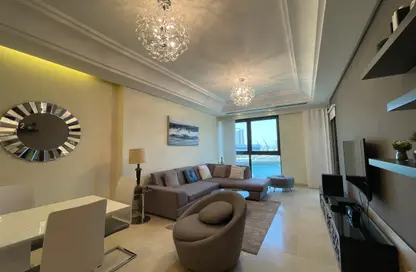 Apartment - 1 Bedroom - 2 Bathrooms for rent in Reef Island - Capital Governorate