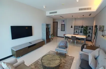 Apartment - 2 Bedrooms - 3 Bathrooms for rent in Al Juffair - Capital Governorate