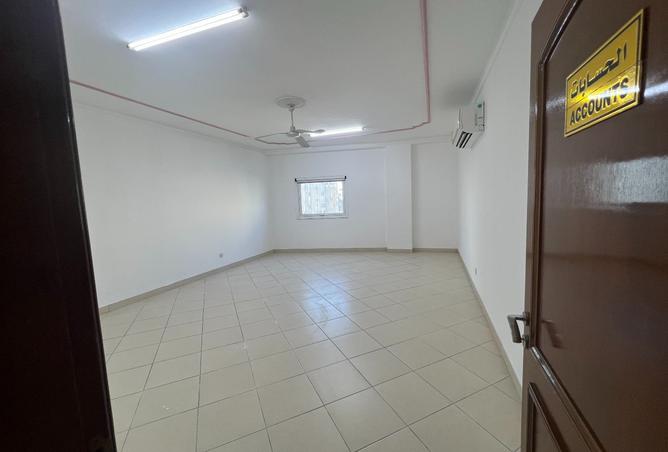 954135 - Property Image 3