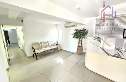 وحدة طبية - استوديو - 2 حمامات للايجار في البديع - المحافظة الشمالية