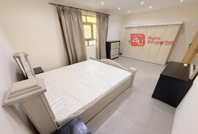 956363 - Property Image 3