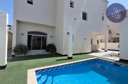 Villa - 4 Bedrooms - 5 Bathrooms for rent in Saar - Northern Governorate