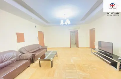 Apartment - 2 Bedrooms - 2 Bathrooms for rent in Adliya - Manama - Capital Governorate