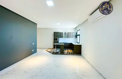 Apartment - Studio - 1 Bathroom for rent in Shakhura - Northern Governorate