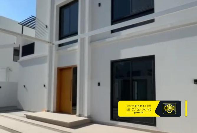 910783 - Property Main Image