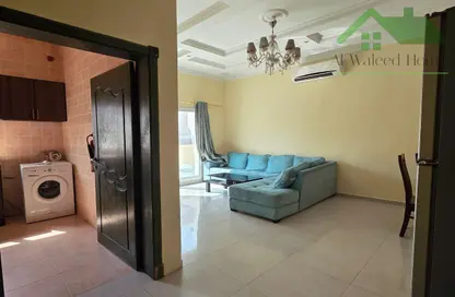 شقة - 3 غرف نوم - 2 حمامات للايجار في الحد - المحرق