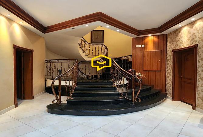 968971 - Property Image 2