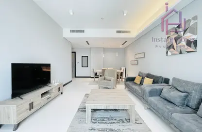 Apartment - 2 Bedrooms - 3 Bathrooms for rent in Al Juffair - Capital Governorate