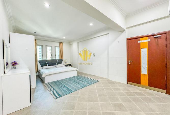 963165 - Property Image 3