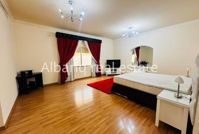 970927 - Property Image 2