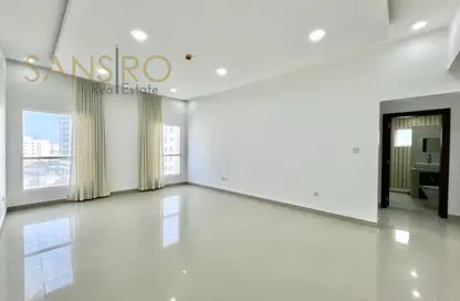 Apartment - 2 Bedrooms - 2 Bathrooms for rent in Janabiya - Northern Governorate