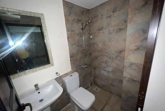 891313 - Property Image 3