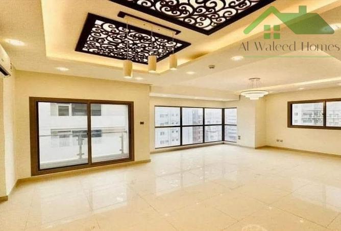 941714 - Property Image 2
