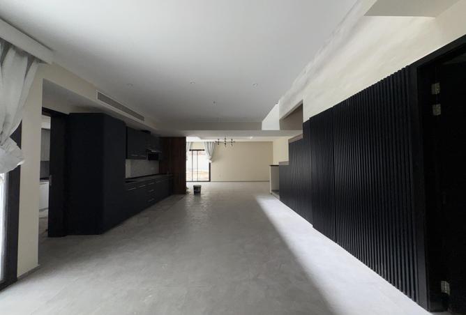 925161 - Property Image 3